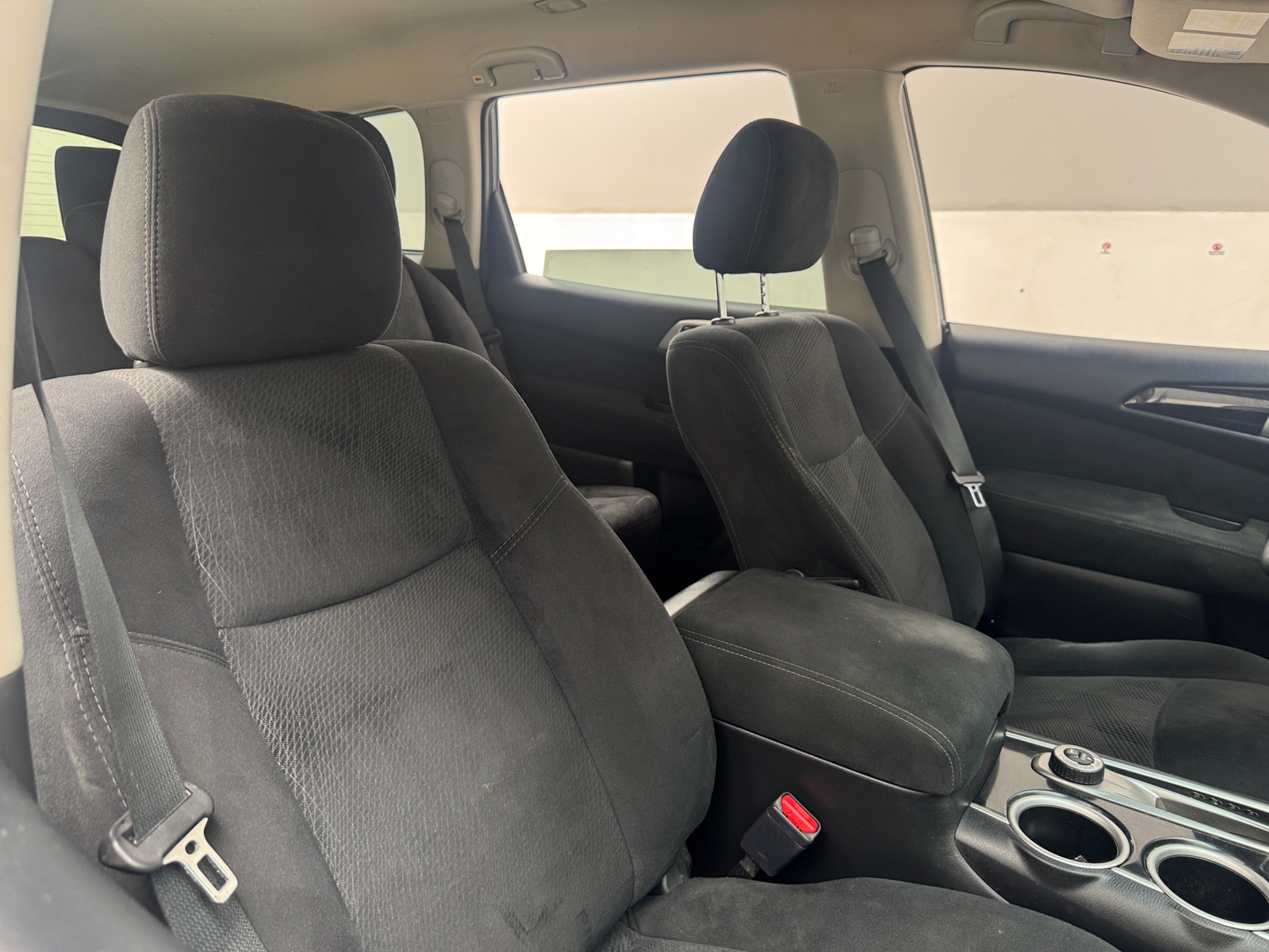 Thumbnail: 2015 Nissan Pathfinder - 2