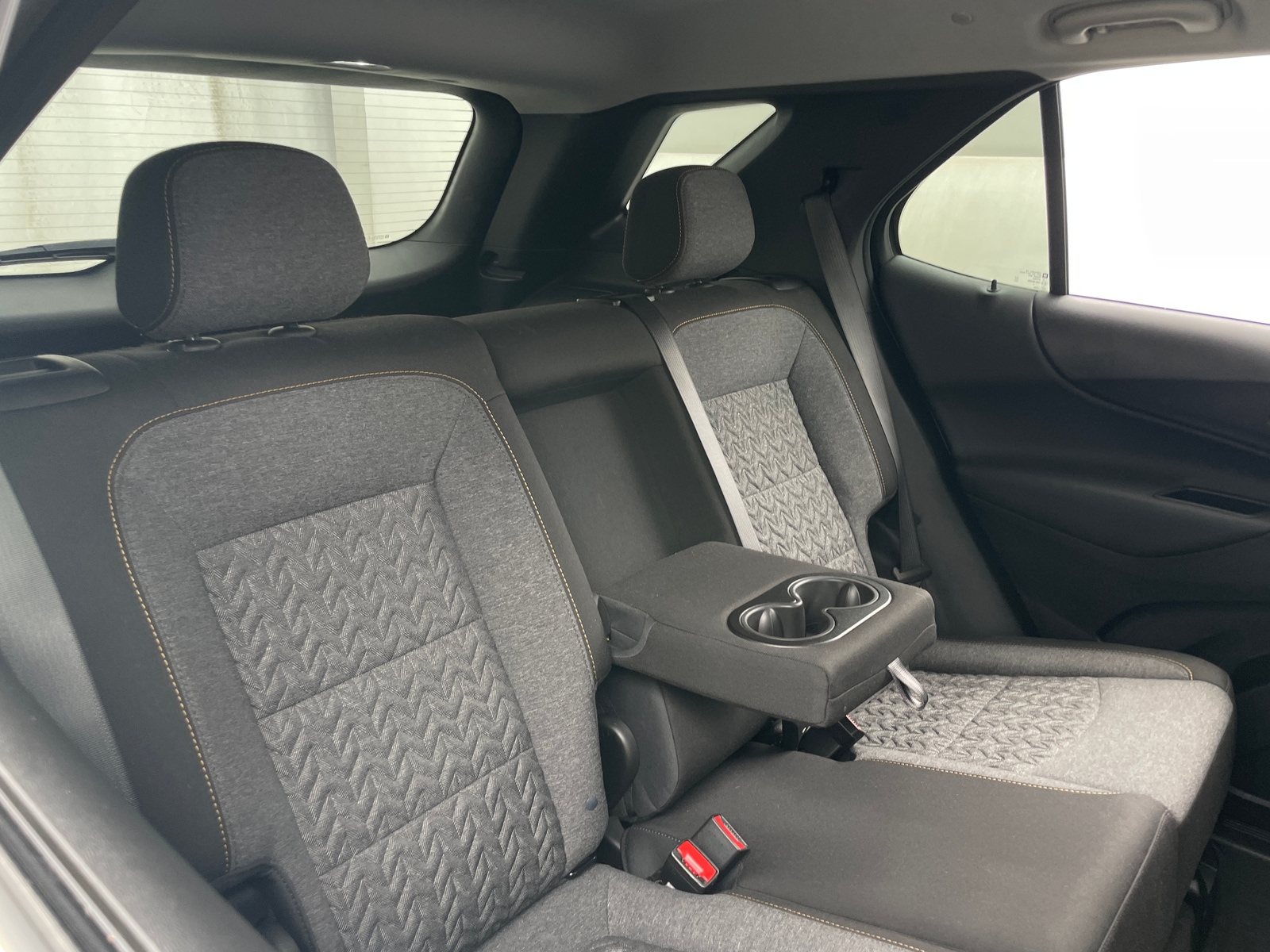 Thumbnail: 2022 Chevrolet Equinox - 6