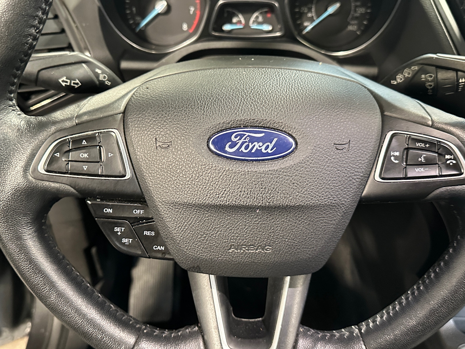 Thumbnail: 2018 Ford Escape - 4