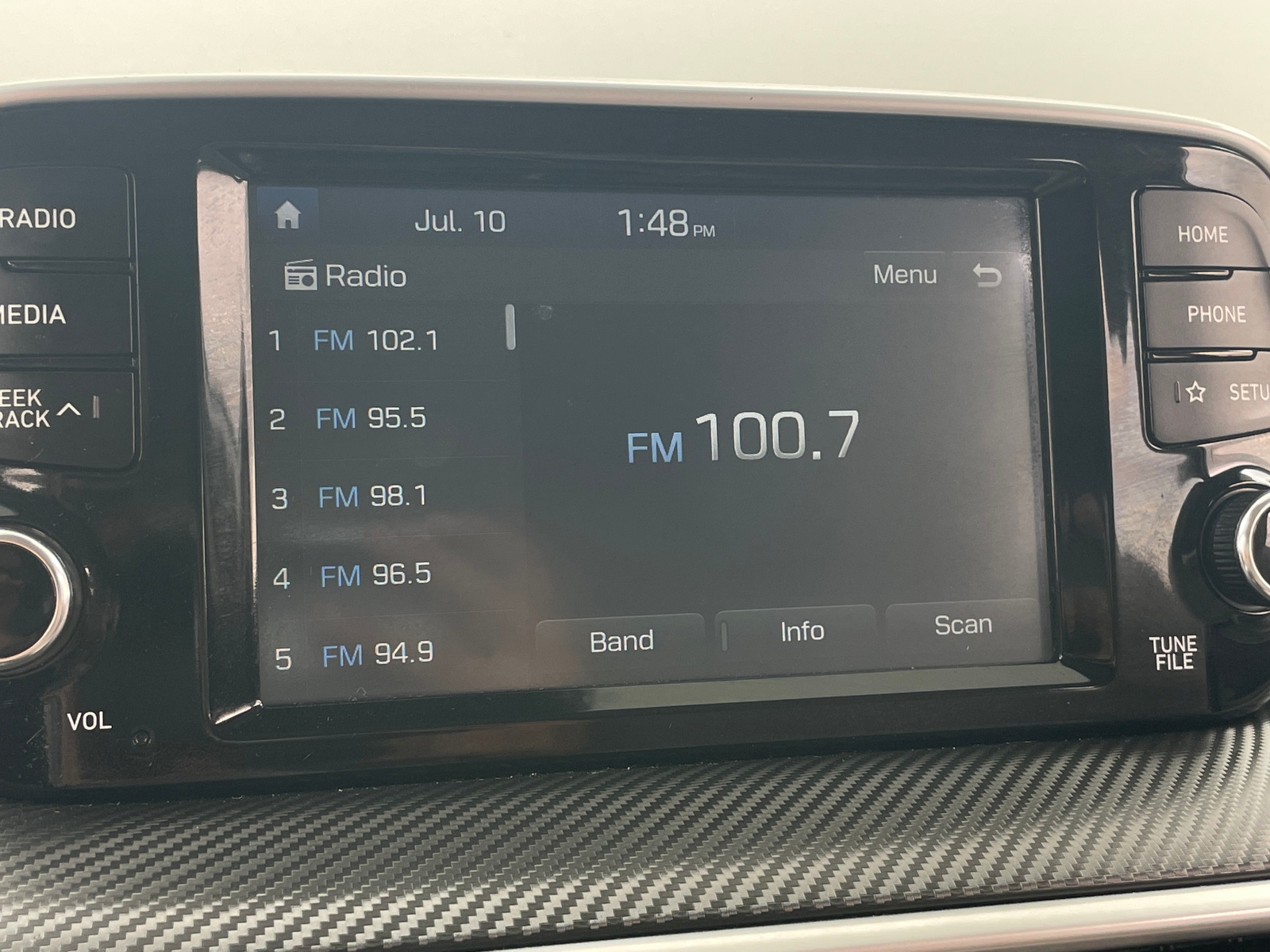 Thumbnail: 2019 Hyundai Tucson - 4
