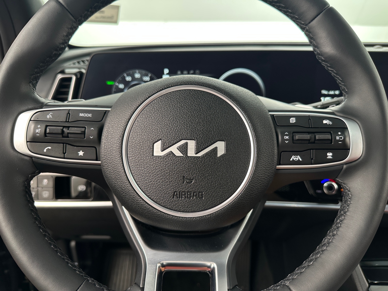 Thumbnail: 2024 Kia Sportage - 4