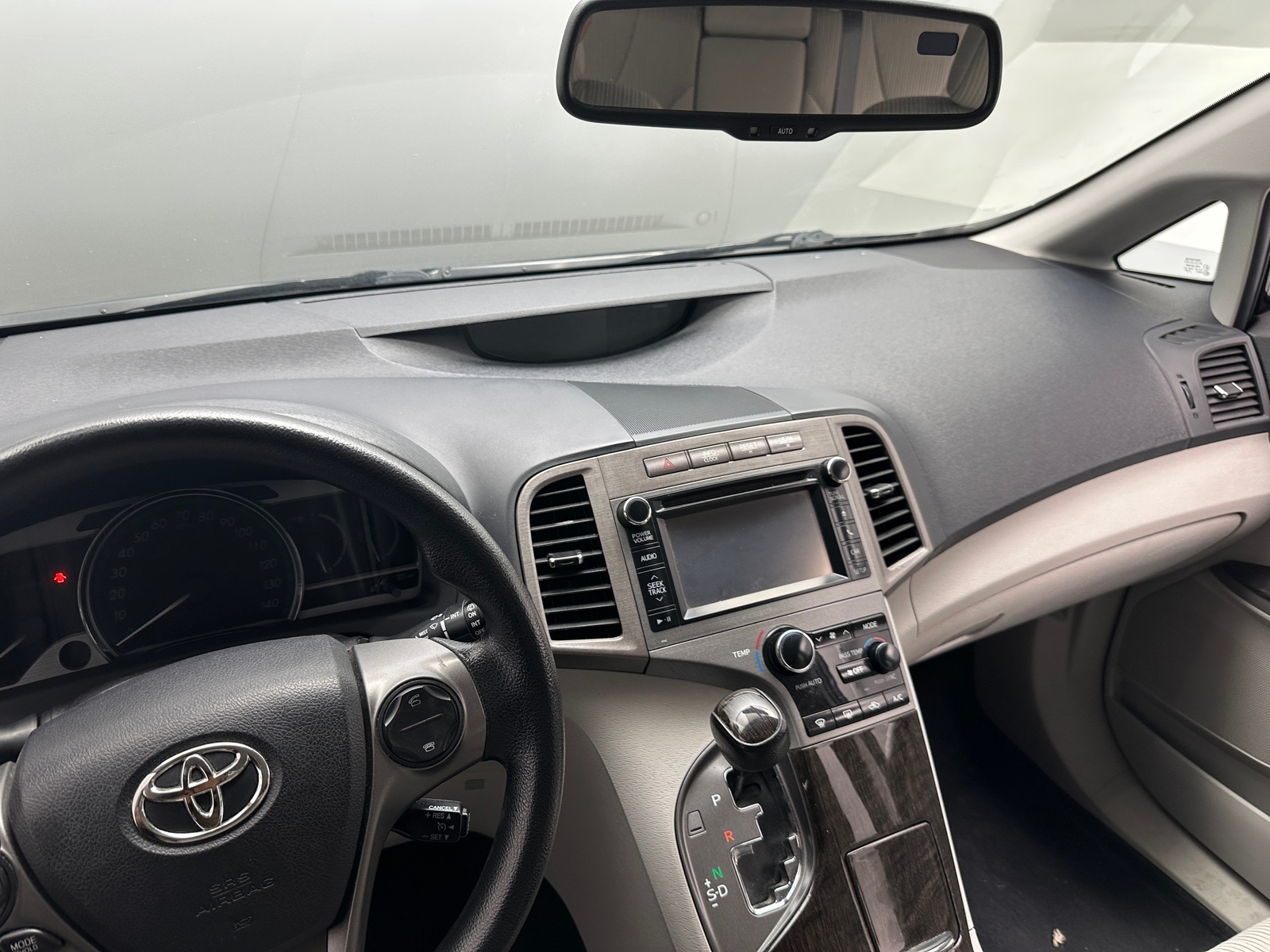 Thumbnail: 2014 Toyota Venza - 3