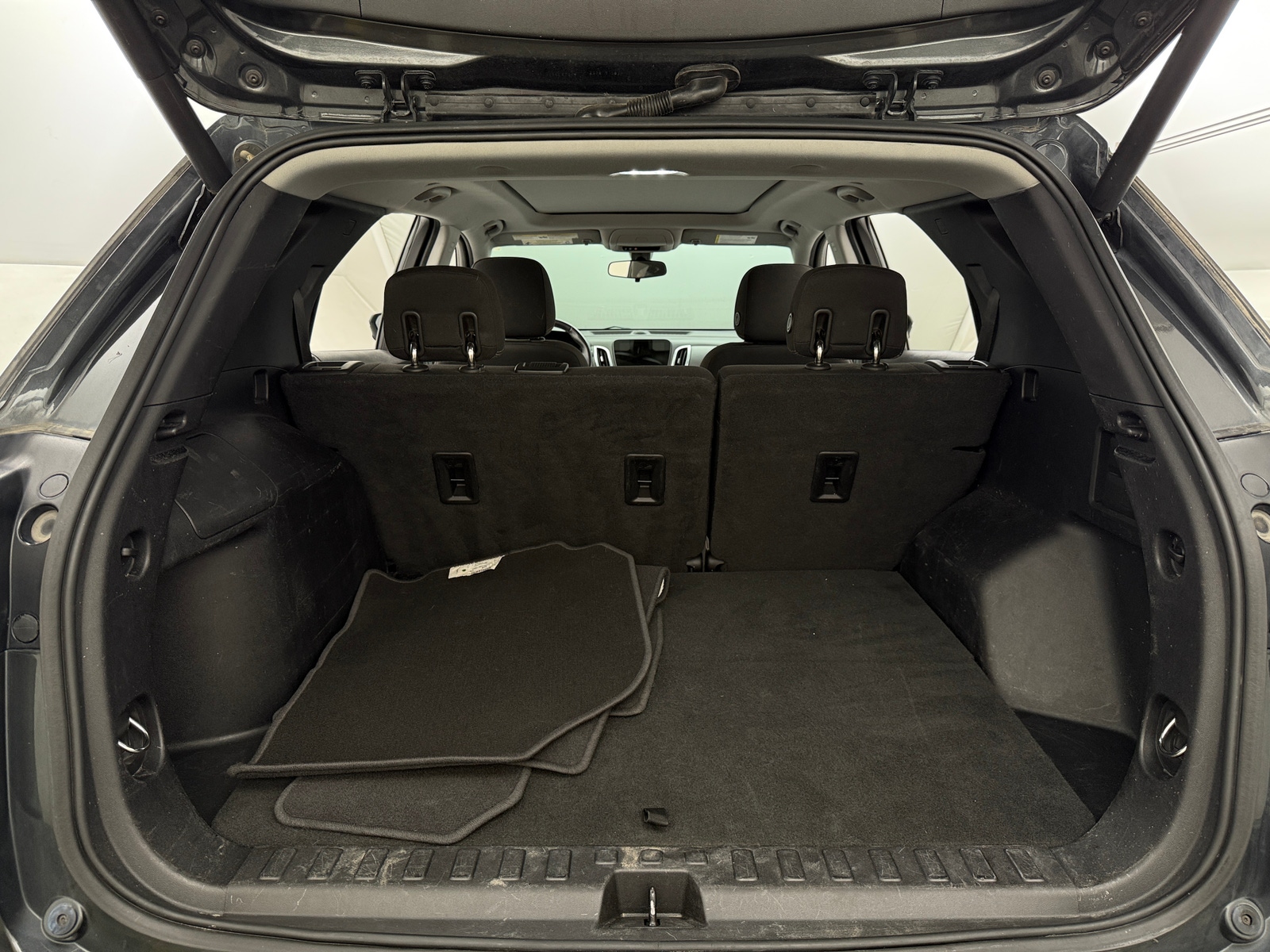 Thumbnail: 2018 Chevrolet Equinox - 7