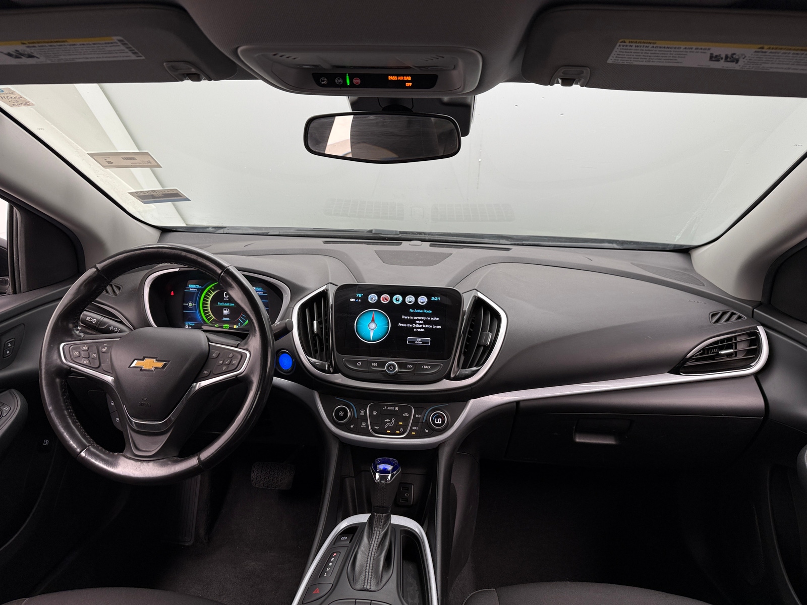 Thumbnail: 2018 Chevrolet Volt - 3