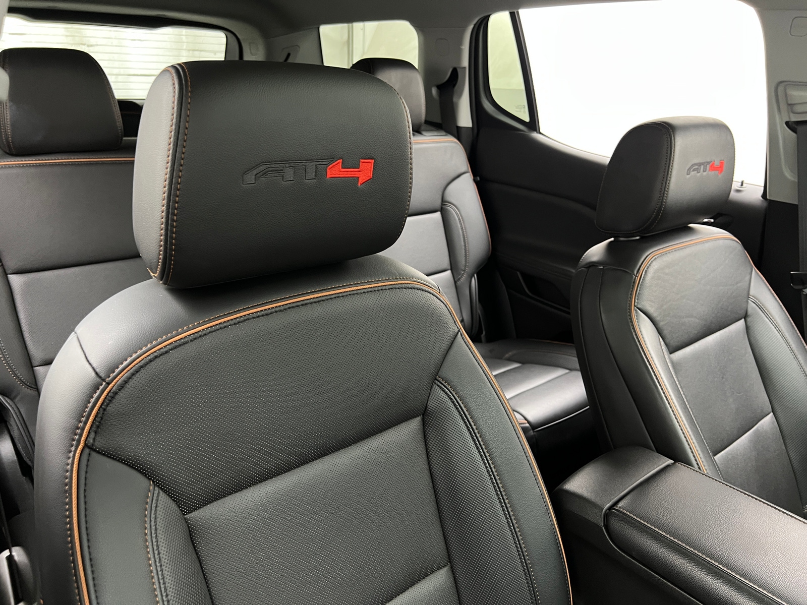 Thumbnail: 2022 GMC Acadia - 2