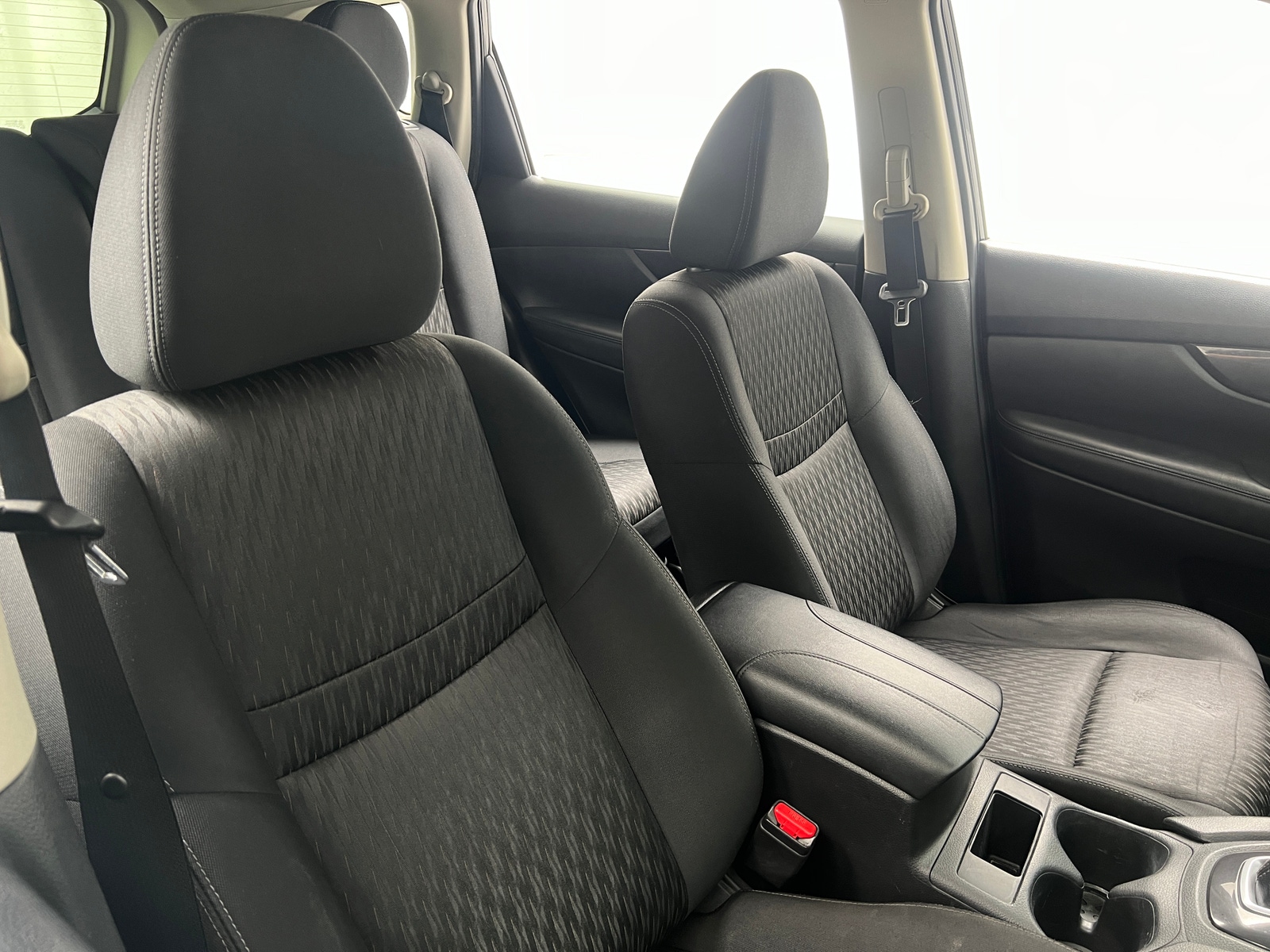 Thumbnail: 2018 Nissan Rogue - 2