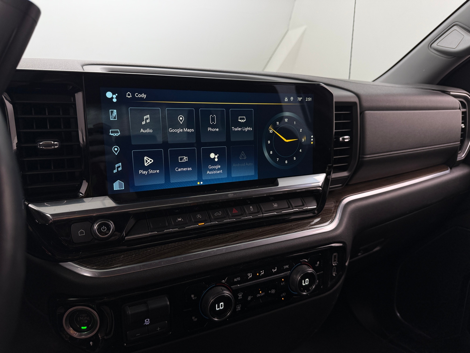 Thumbnail: 2022 Chevrolet Silverado 1500 - 4
