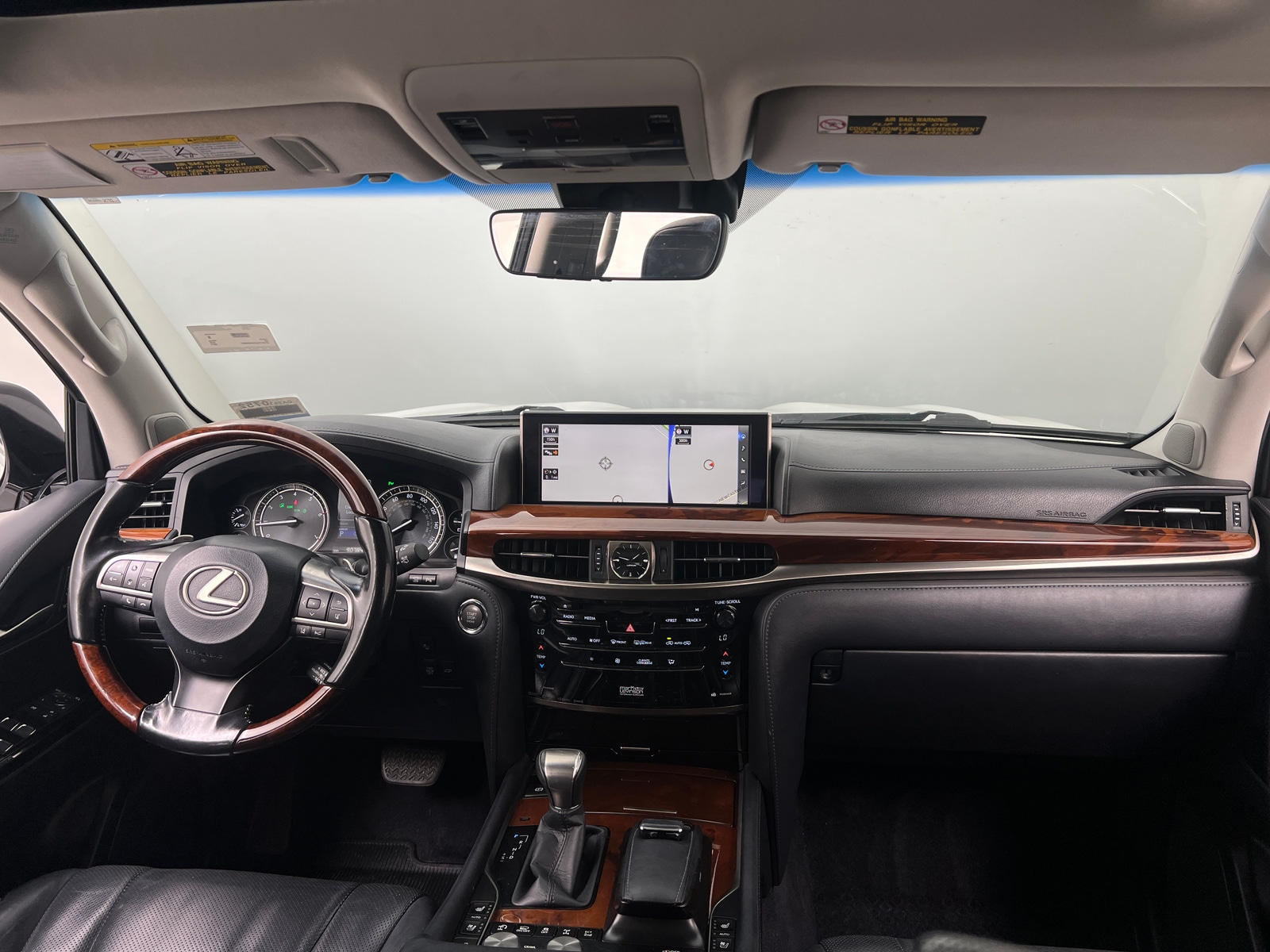 Thumbnail: 2017 Lexus LX - 2