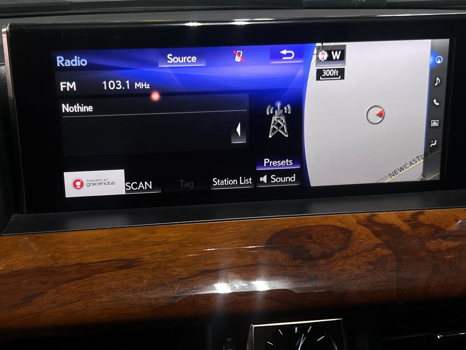 Thumbnail: 2017 Lexus LX - 3