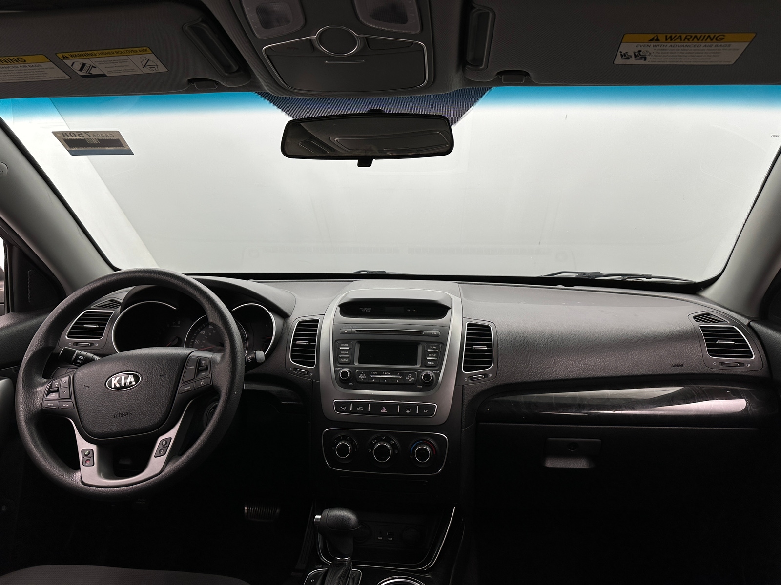 Thumbnail: 2015 Kia Sorento - 3