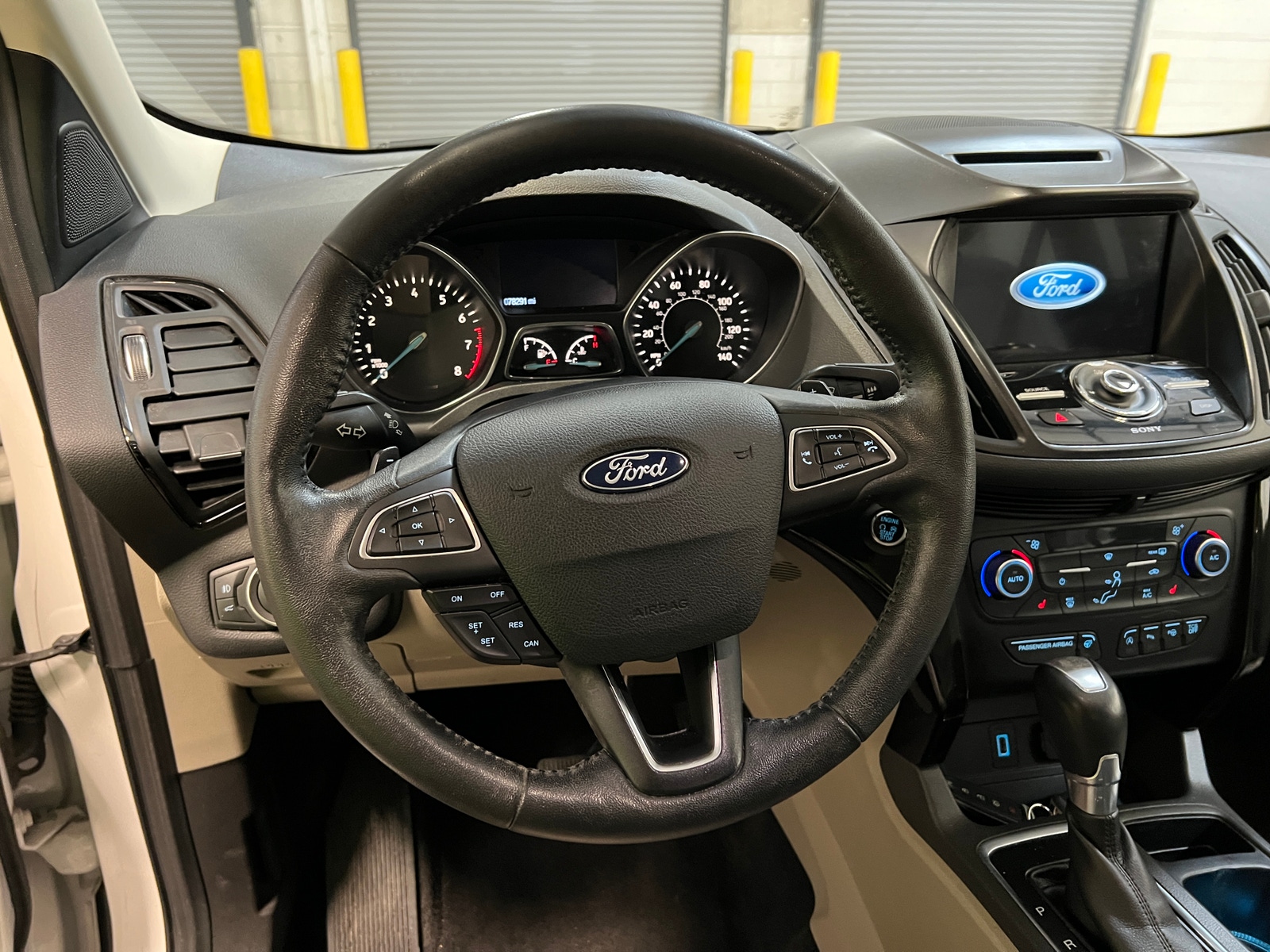 Thumbnail: 2018 Ford Escape - 4