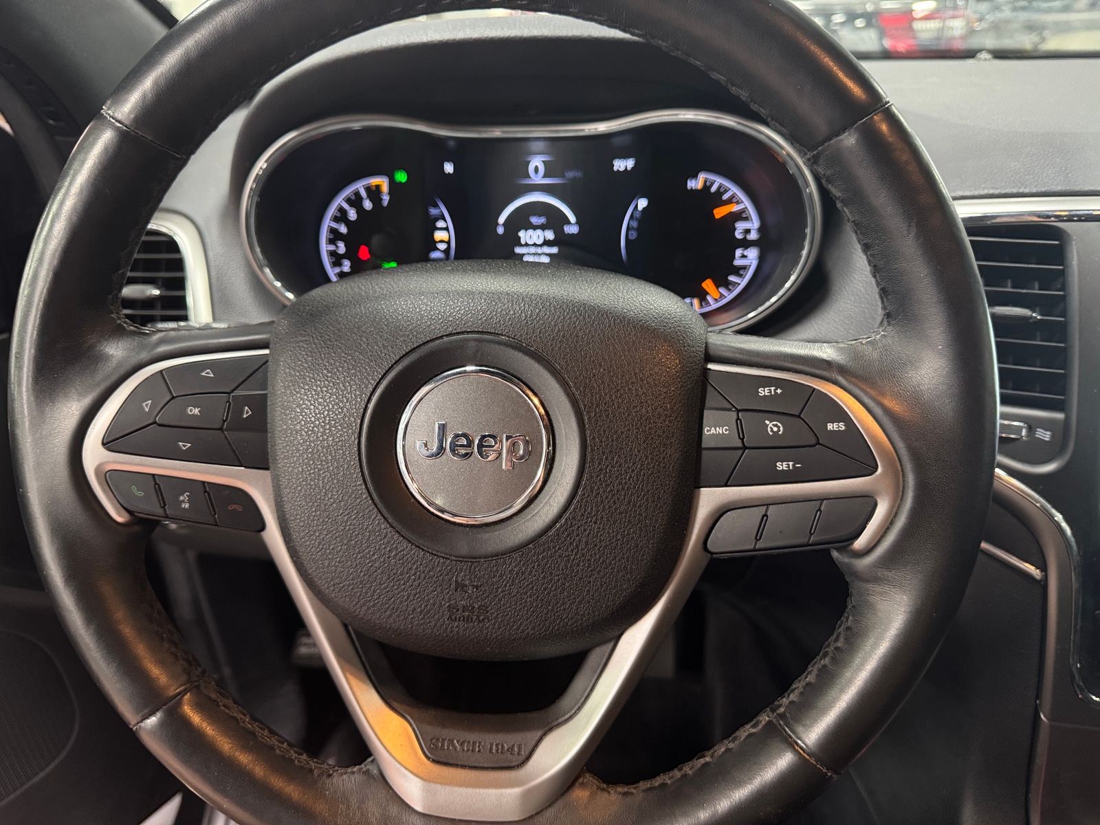 Thumbnail: 2018 Jeep Grand Cherokee - 4