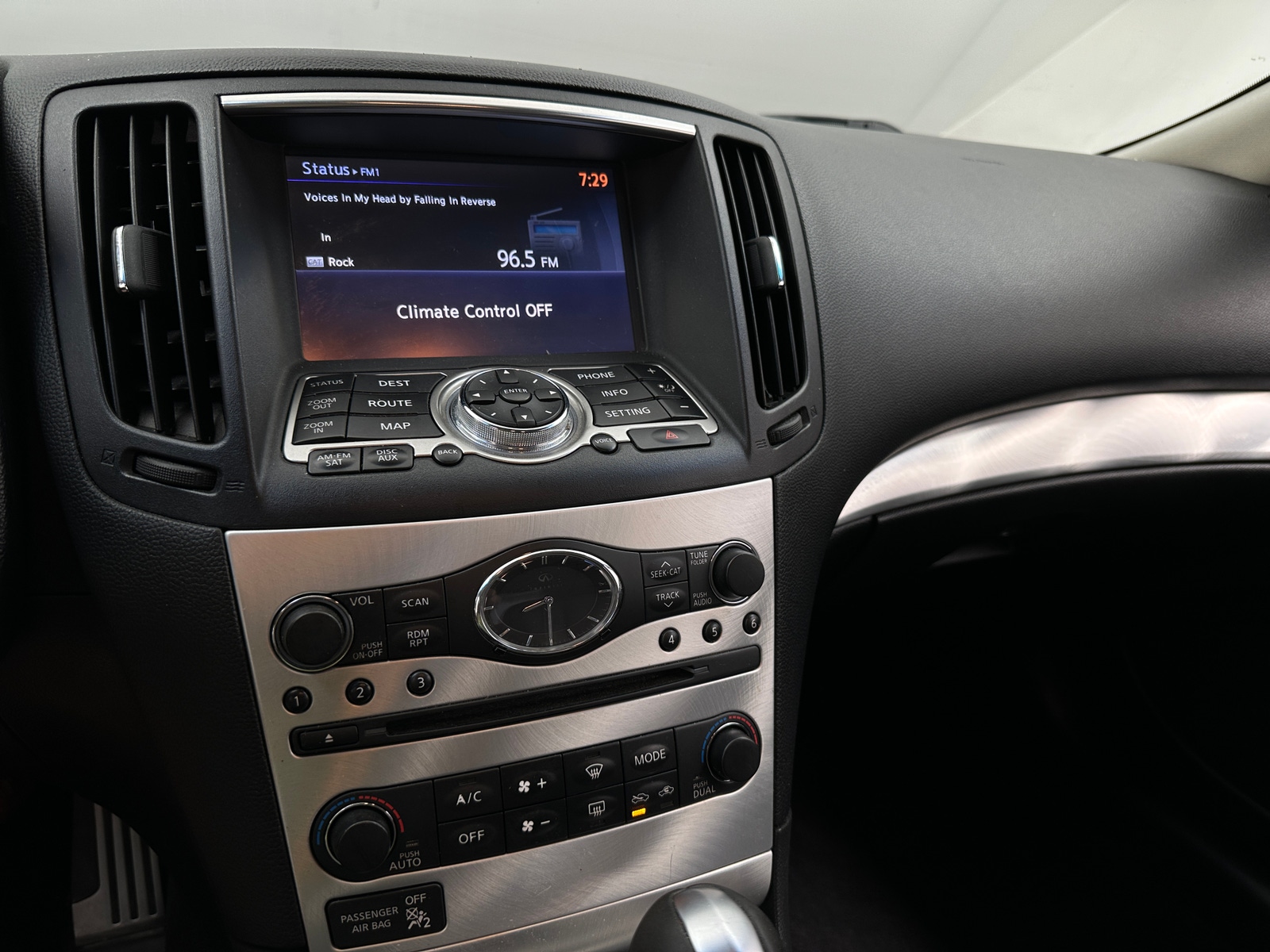 Thumbnail: 2014 INFINITI Q60 - 2