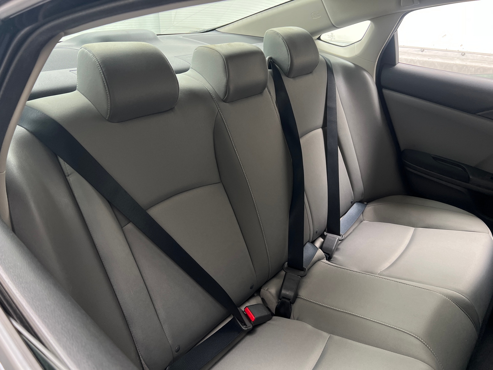 Thumbnail: 2016 Honda Civic - 6