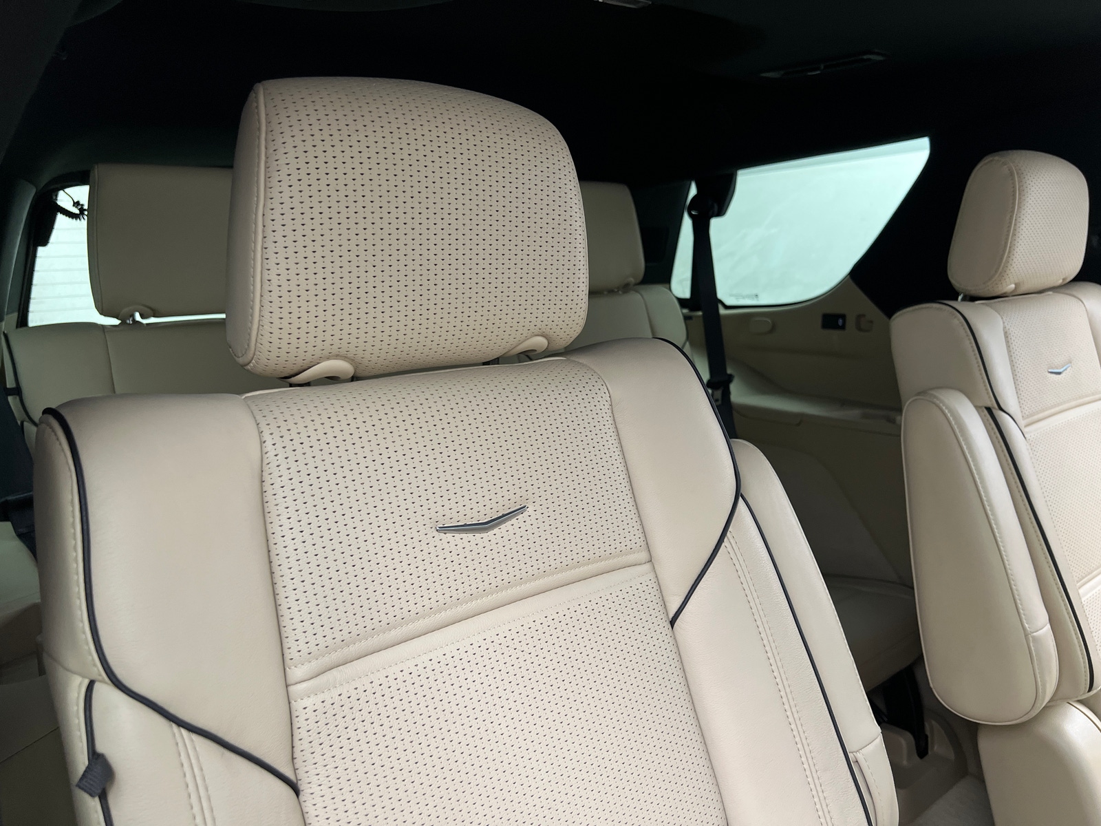 Thumbnail: 2021 Cadillac Escalade - 5