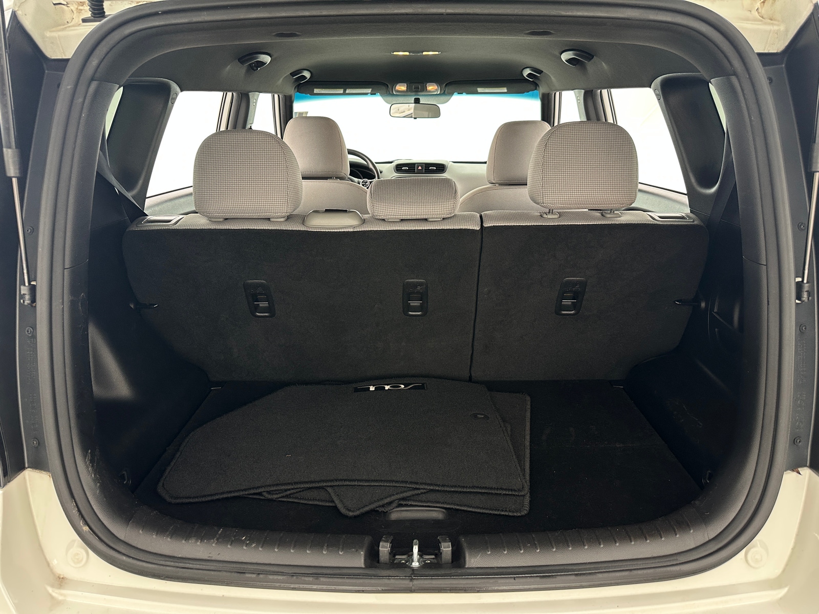 Thumbnail: 2018 Kia Soul - 7