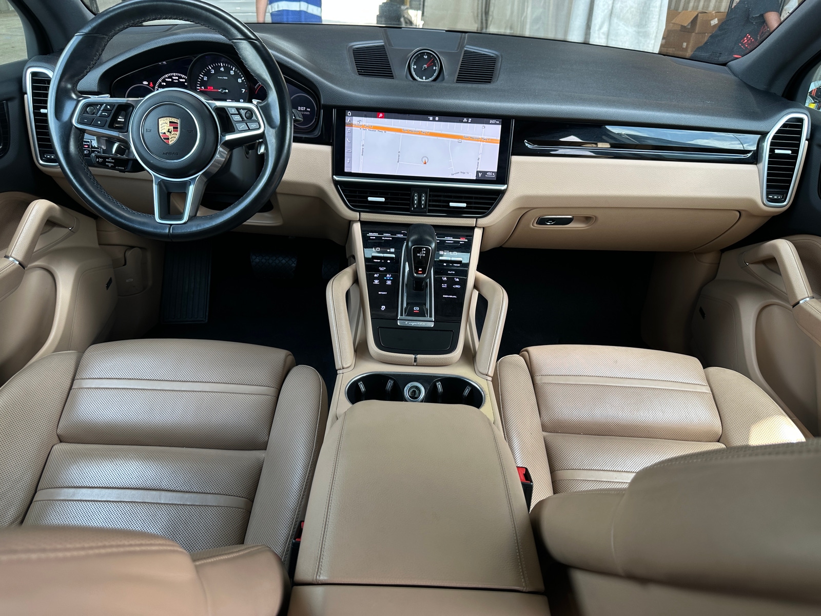 Thumbnail: 2019 Porsche Cayenne - 2