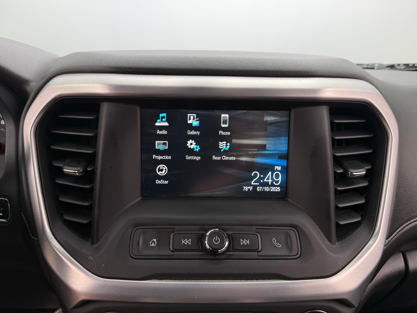 Thumbnail: 2018 GMC Acadia - 4