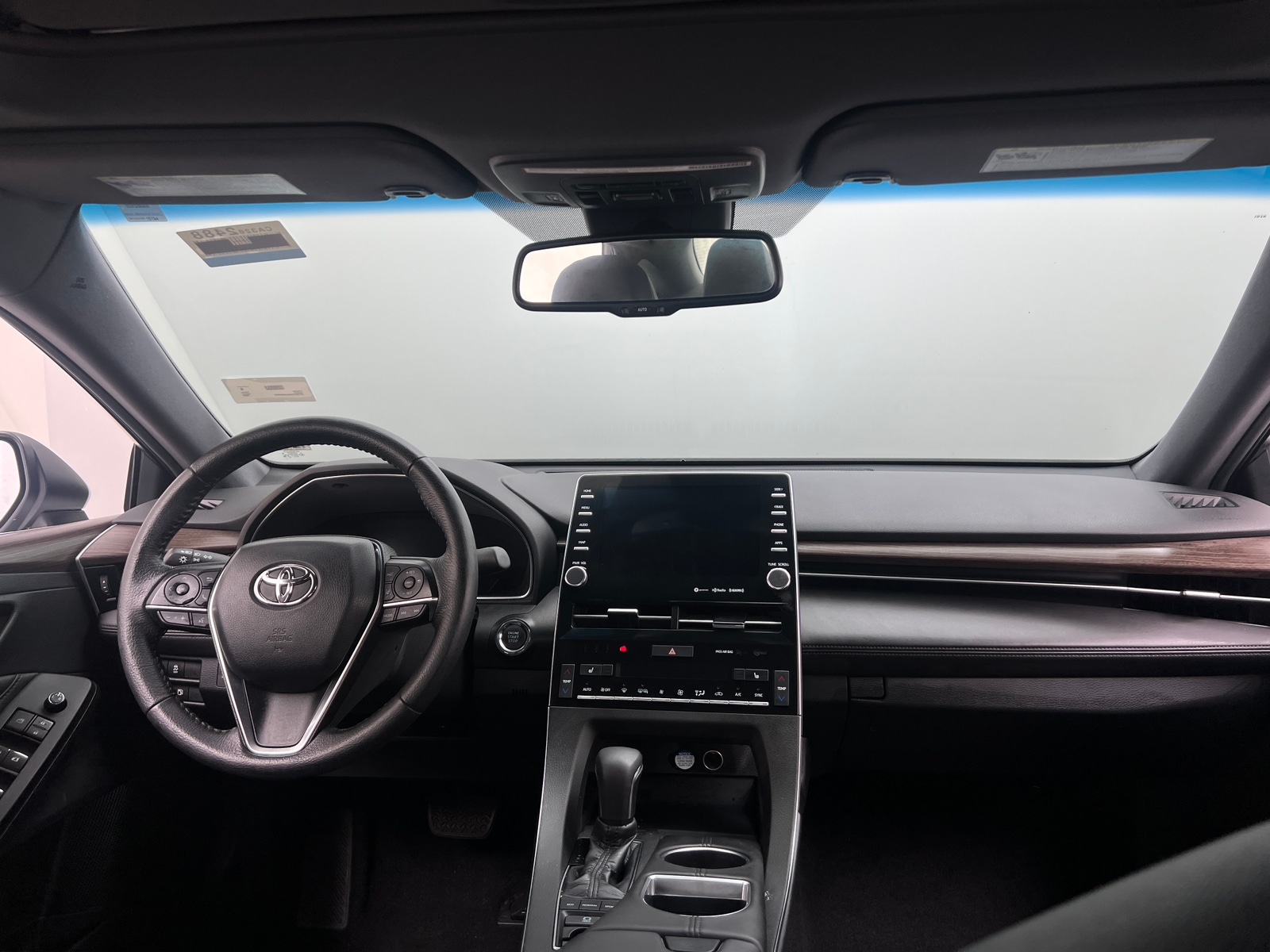 Thumbnail: 2020 Toyota Avalon - 2