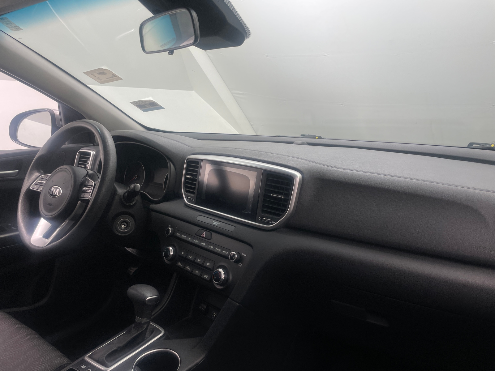 Thumbnail: 2020 Kia Sportage - 3
