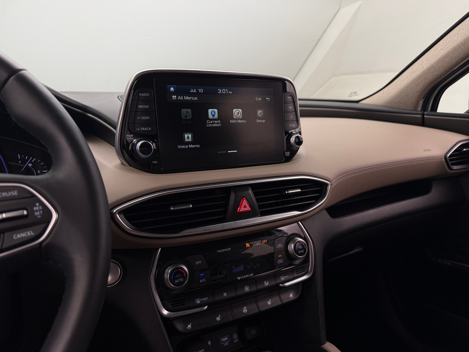 Thumbnail: 2019 Hyundai Santa Fe - 3
