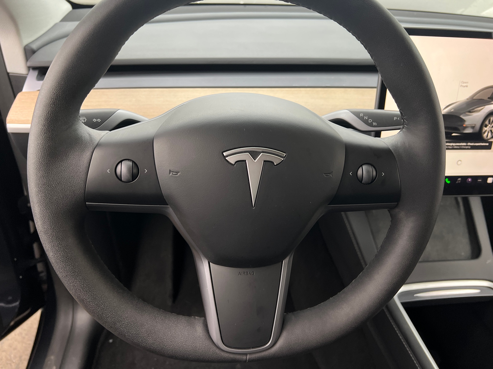 Thumbnail: 2023 Tesla Model Y - 4