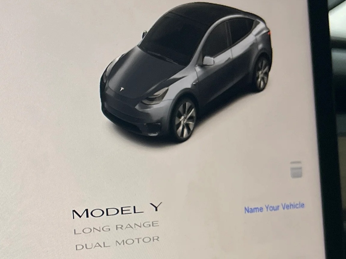 Thumbnail: 2023 Tesla Model Y - 3