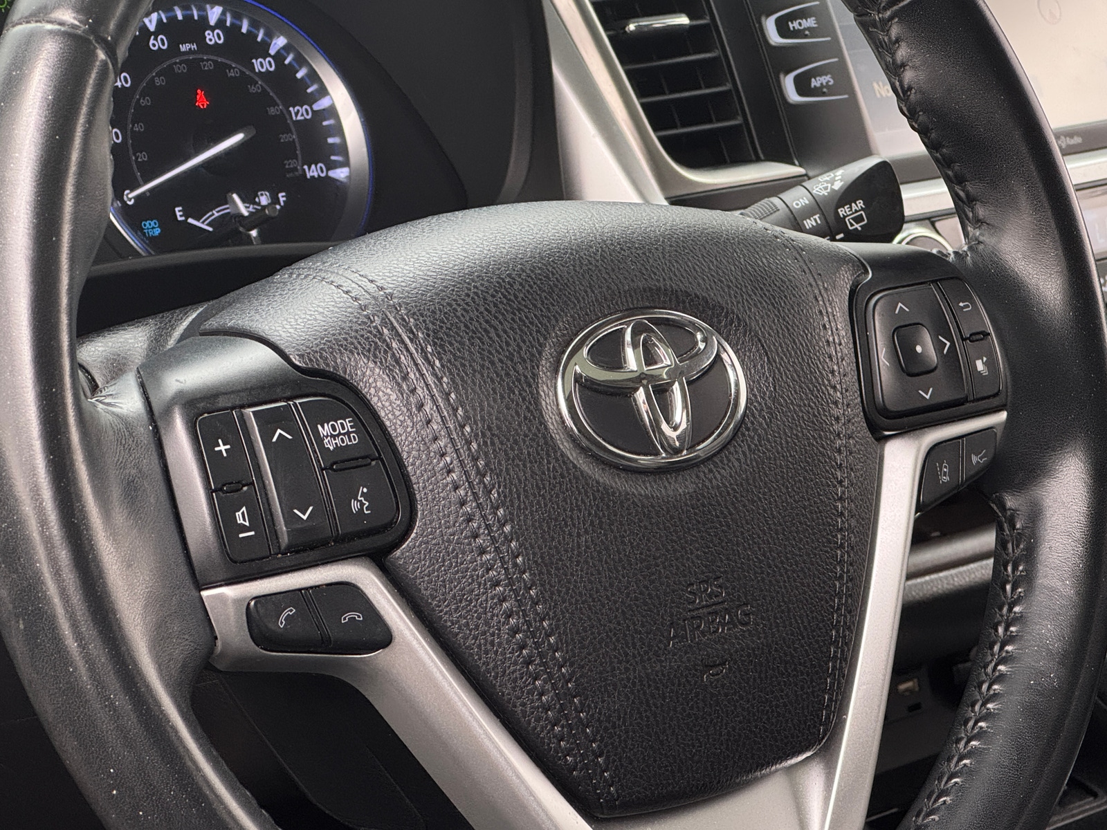 Thumbnail: 2019 Toyota Highlander - 4