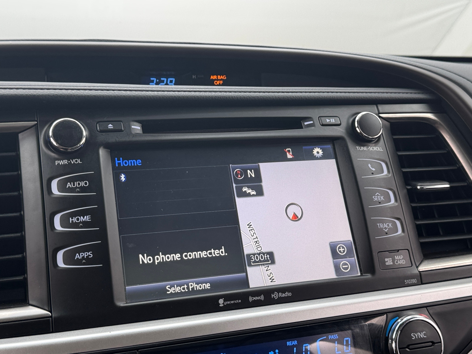 Thumbnail: 2019 Toyota Highlander - 3