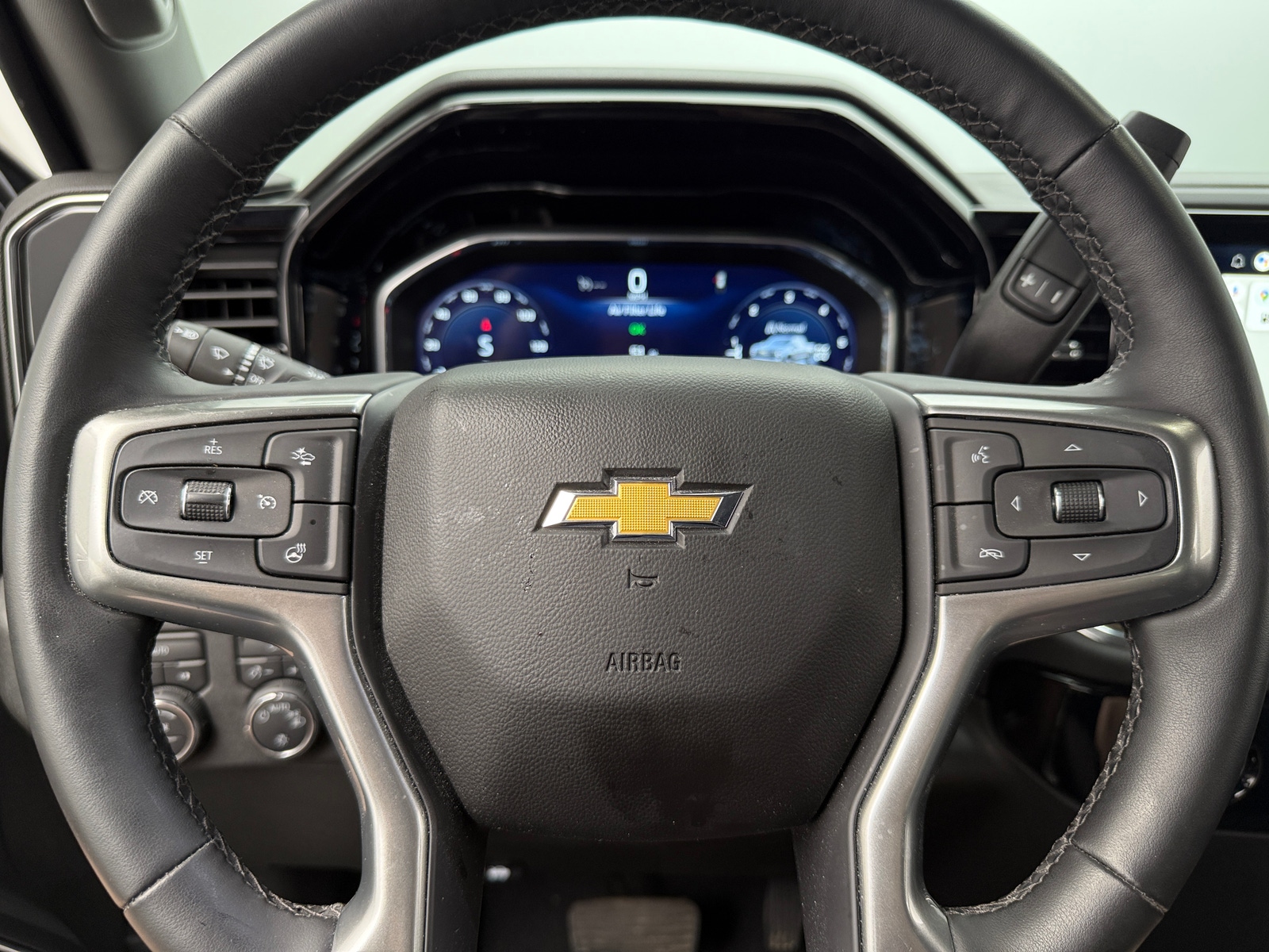 Thumbnail: 2023 Chevrolet Silverado 1500 - 5