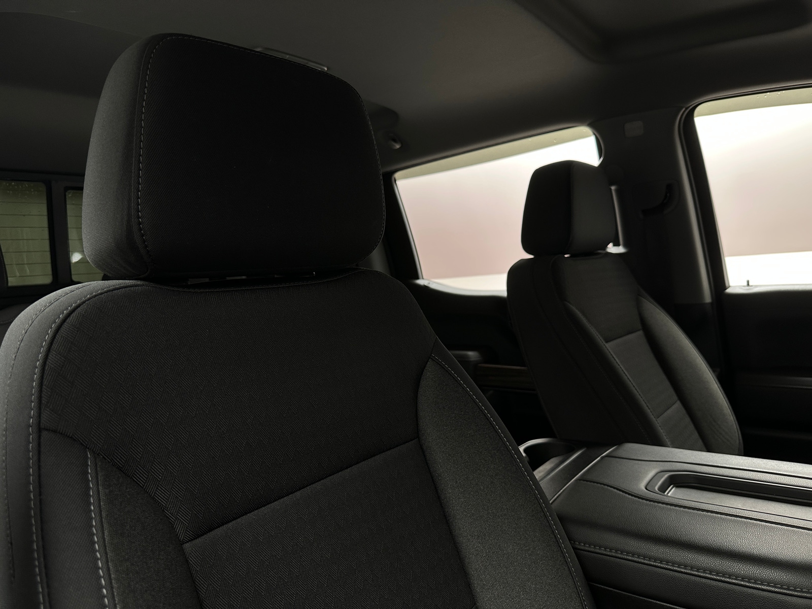 Thumbnail: 2020 Chevrolet Silverado 1500 - 2