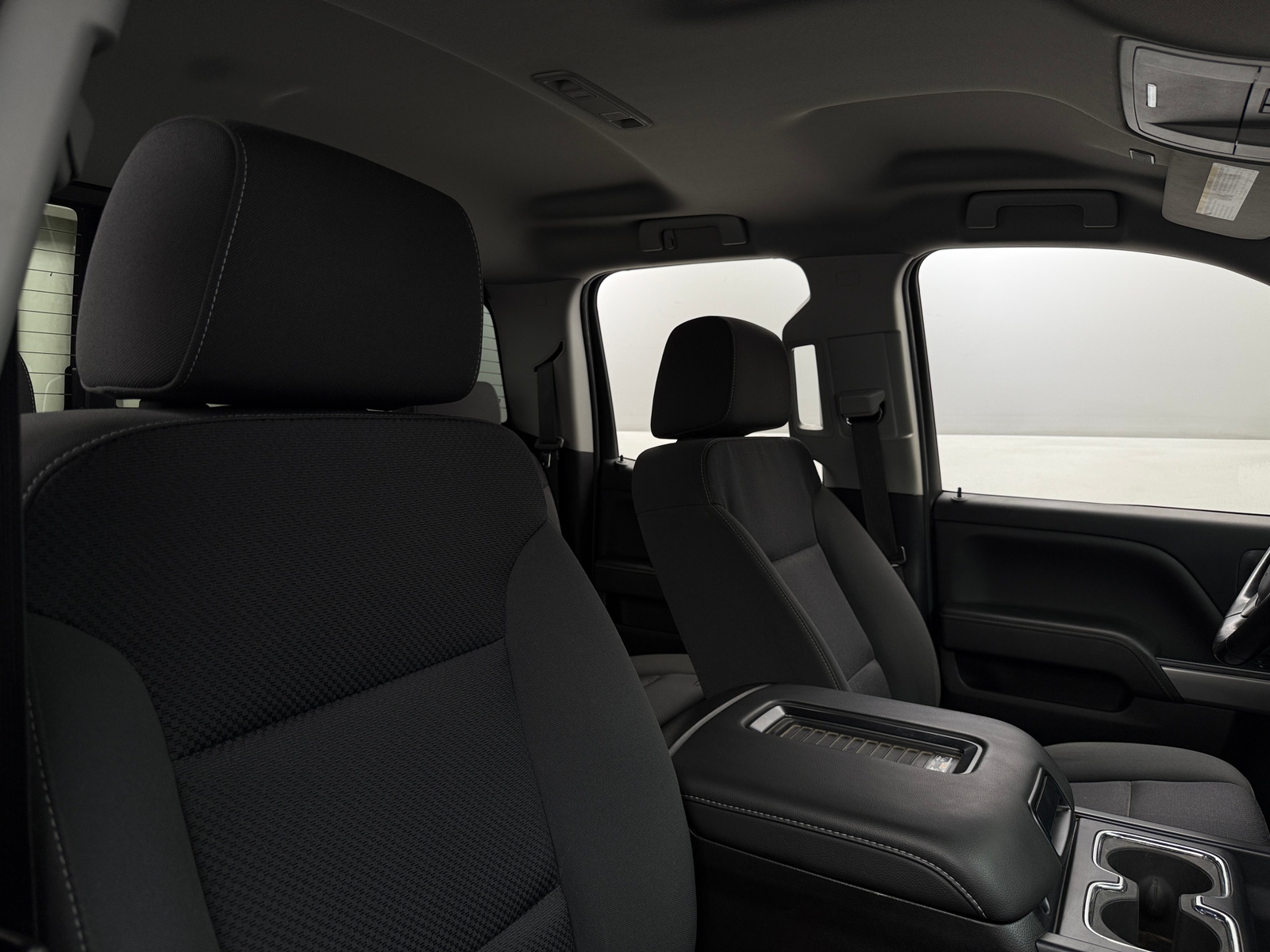 Thumbnail: 2018 Chevrolet Silverado 1500 - 2