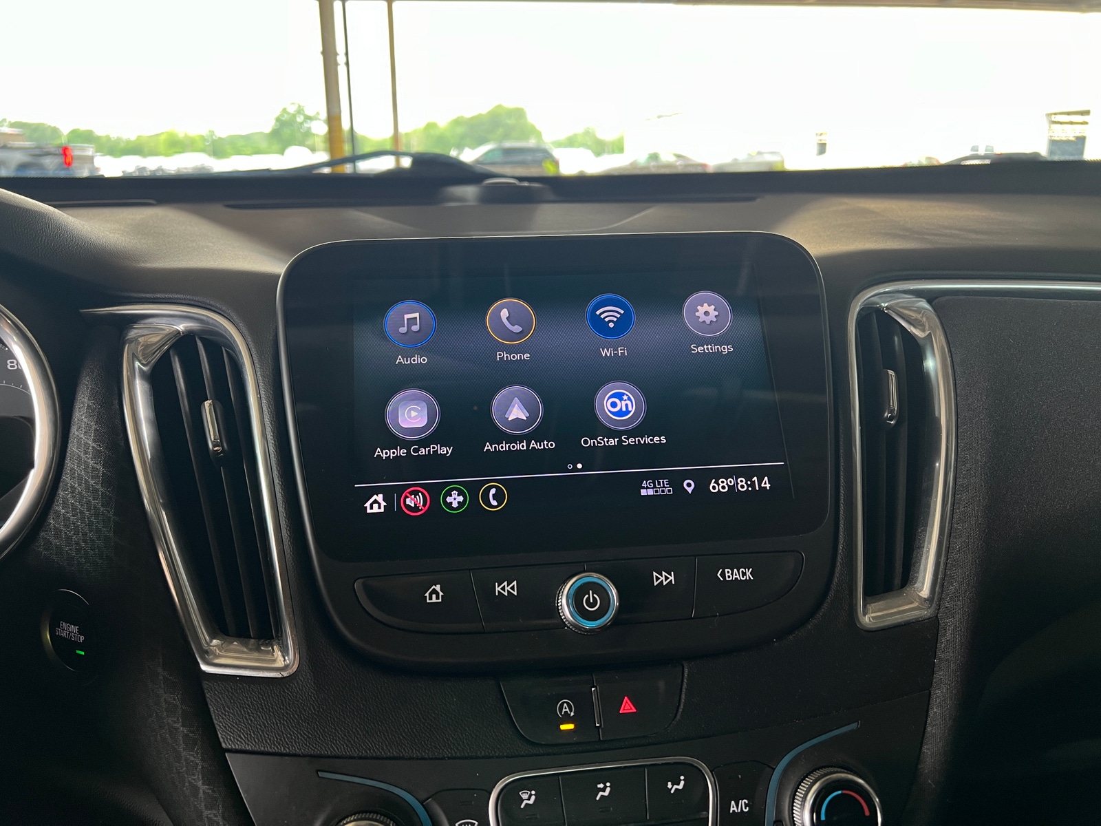 Thumbnail: 2020 Chevrolet Malibu - 4