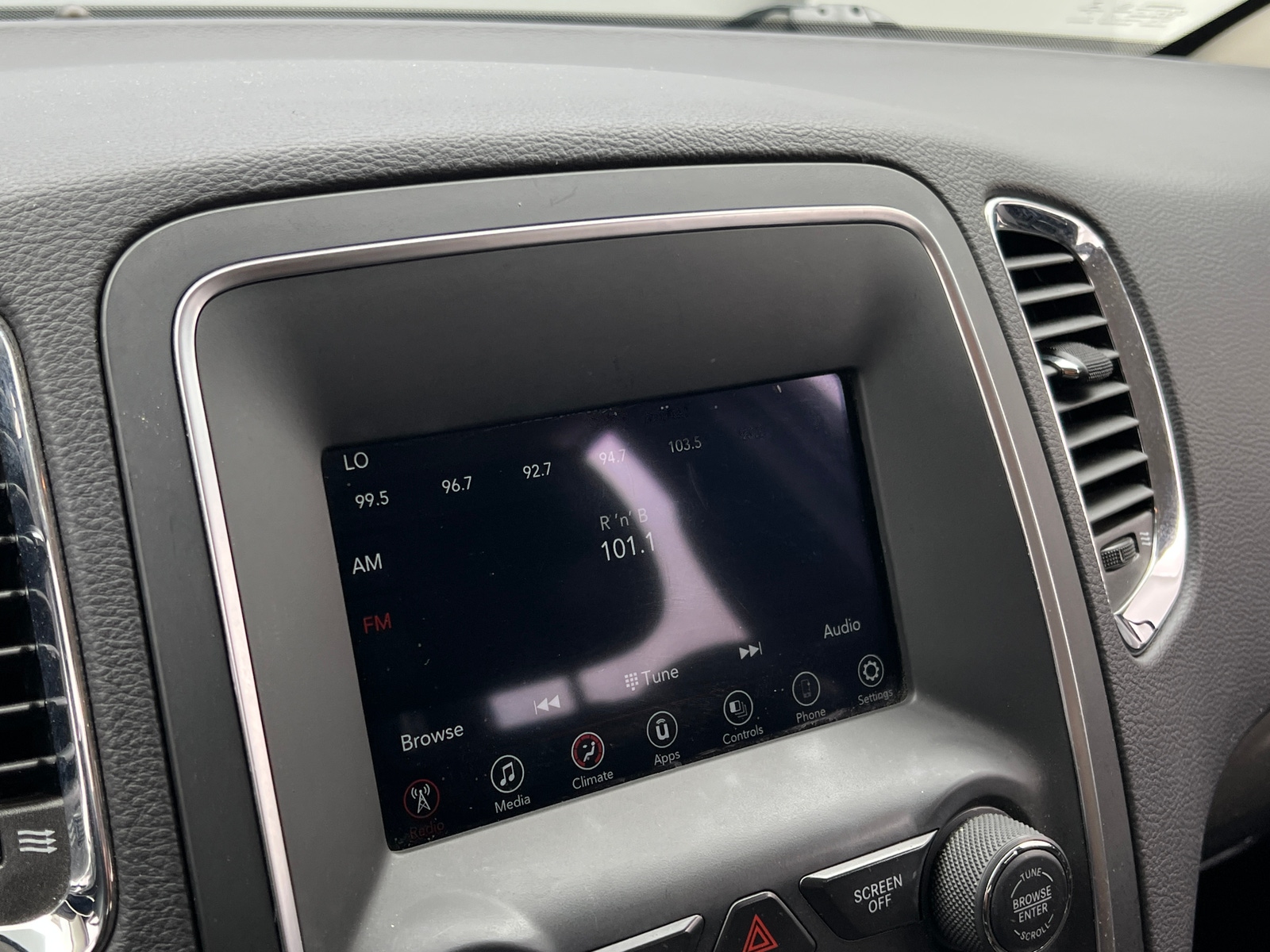 Thumbnail: 2018 Dodge Durango - 4
