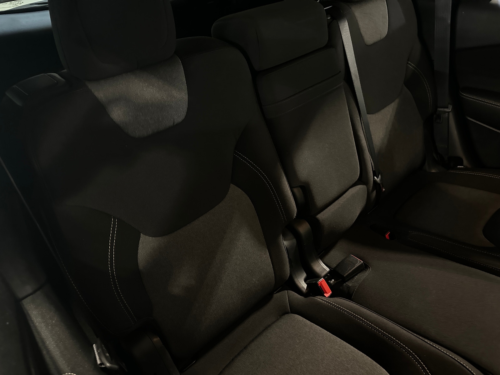 Thumbnail: 2018 Jeep Cherokee - 6