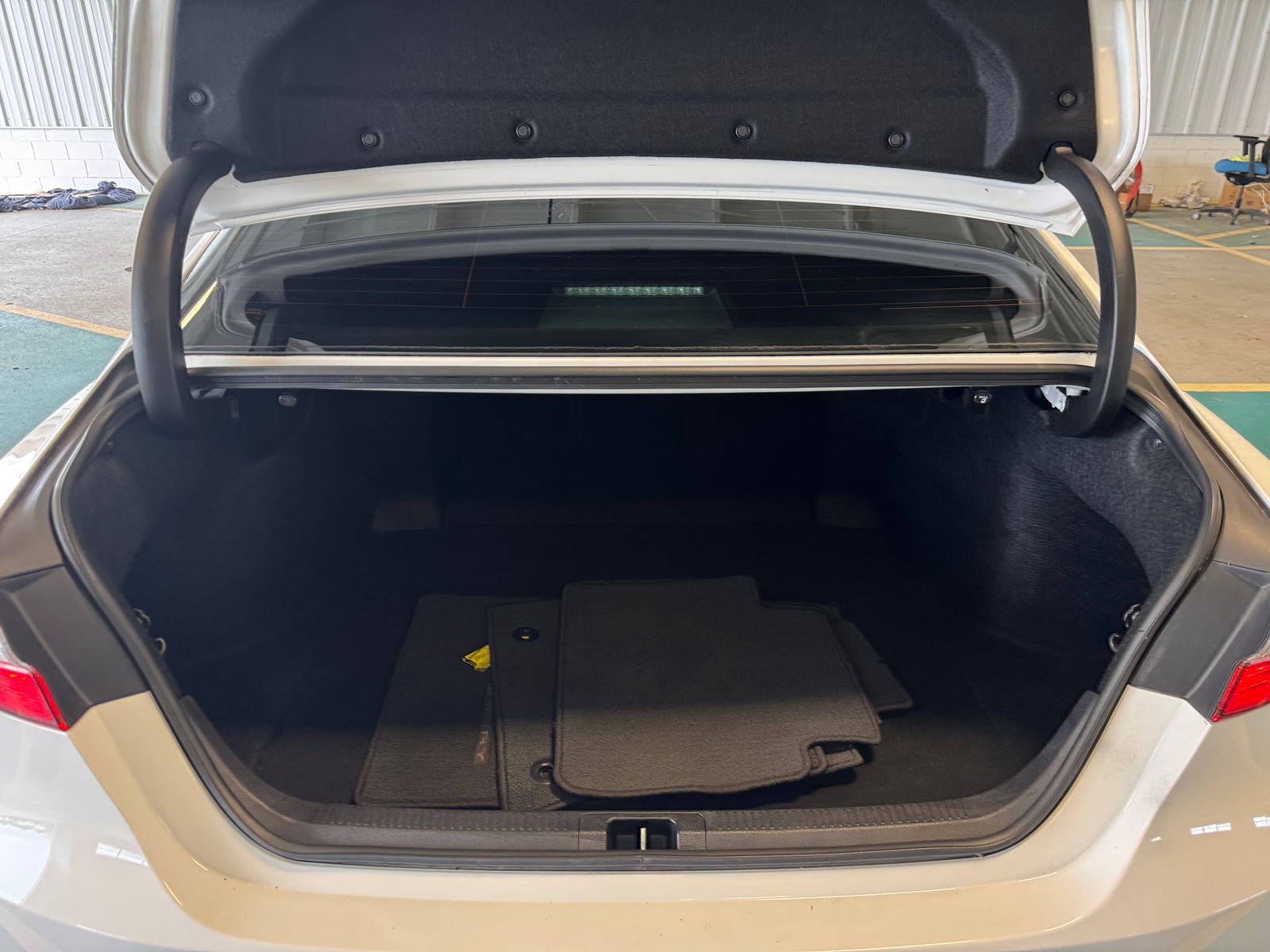 Thumbnail: 2019 Toyota Camry - 7