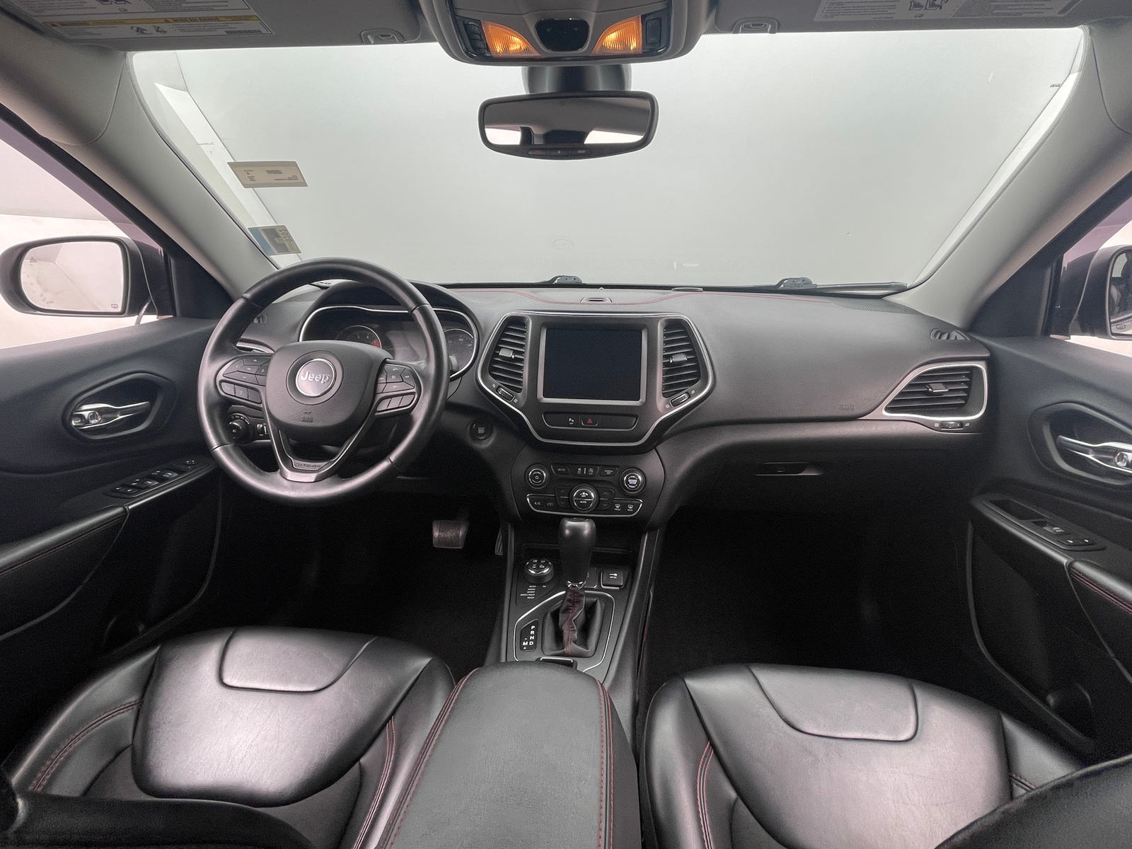 Thumbnail: 2019 Jeep Cherokee - 2