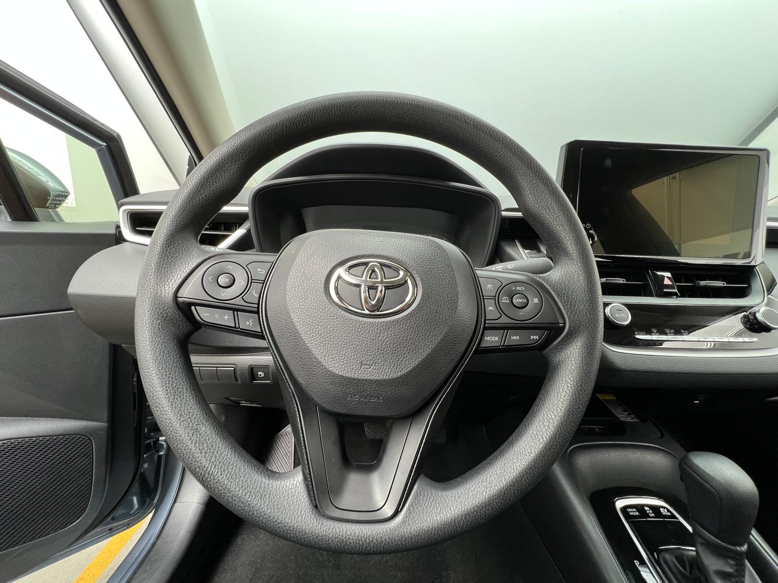 Thumbnail: 2025 Toyota Corolla - 5