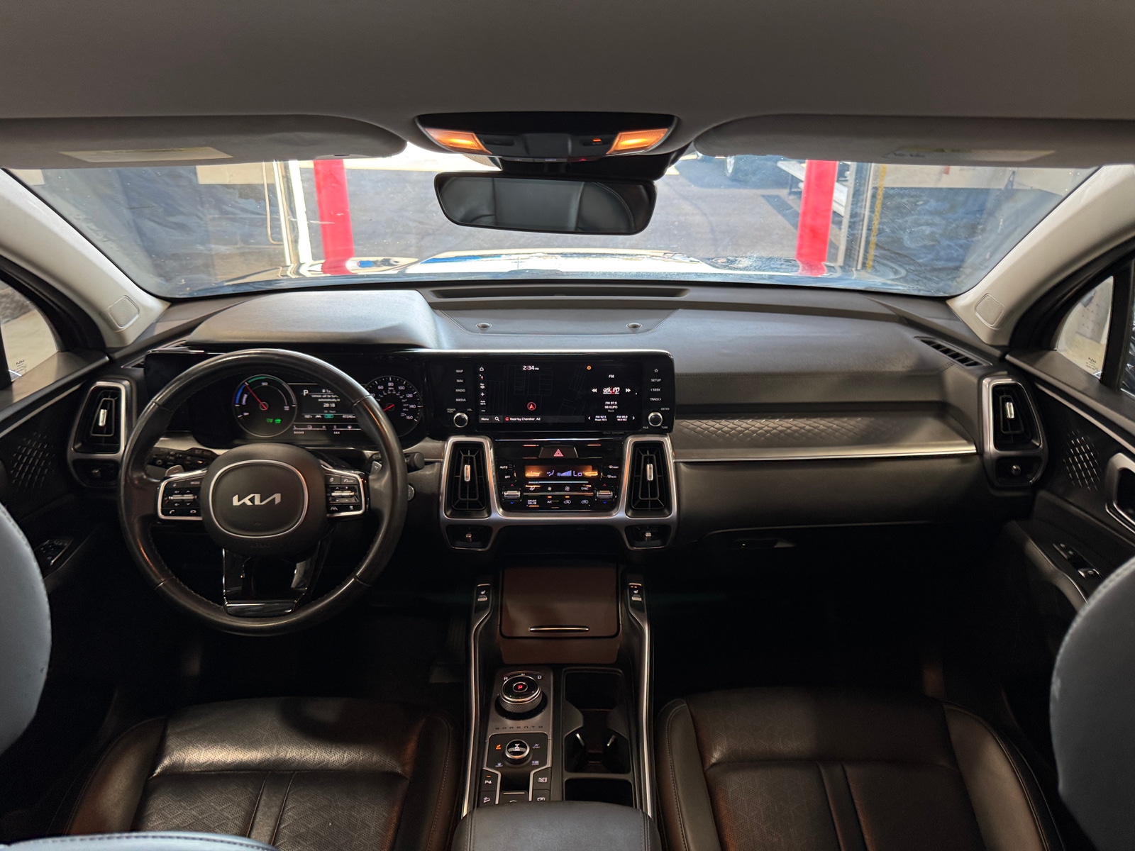 Thumbnail: 2023 Kia Sorento - 2