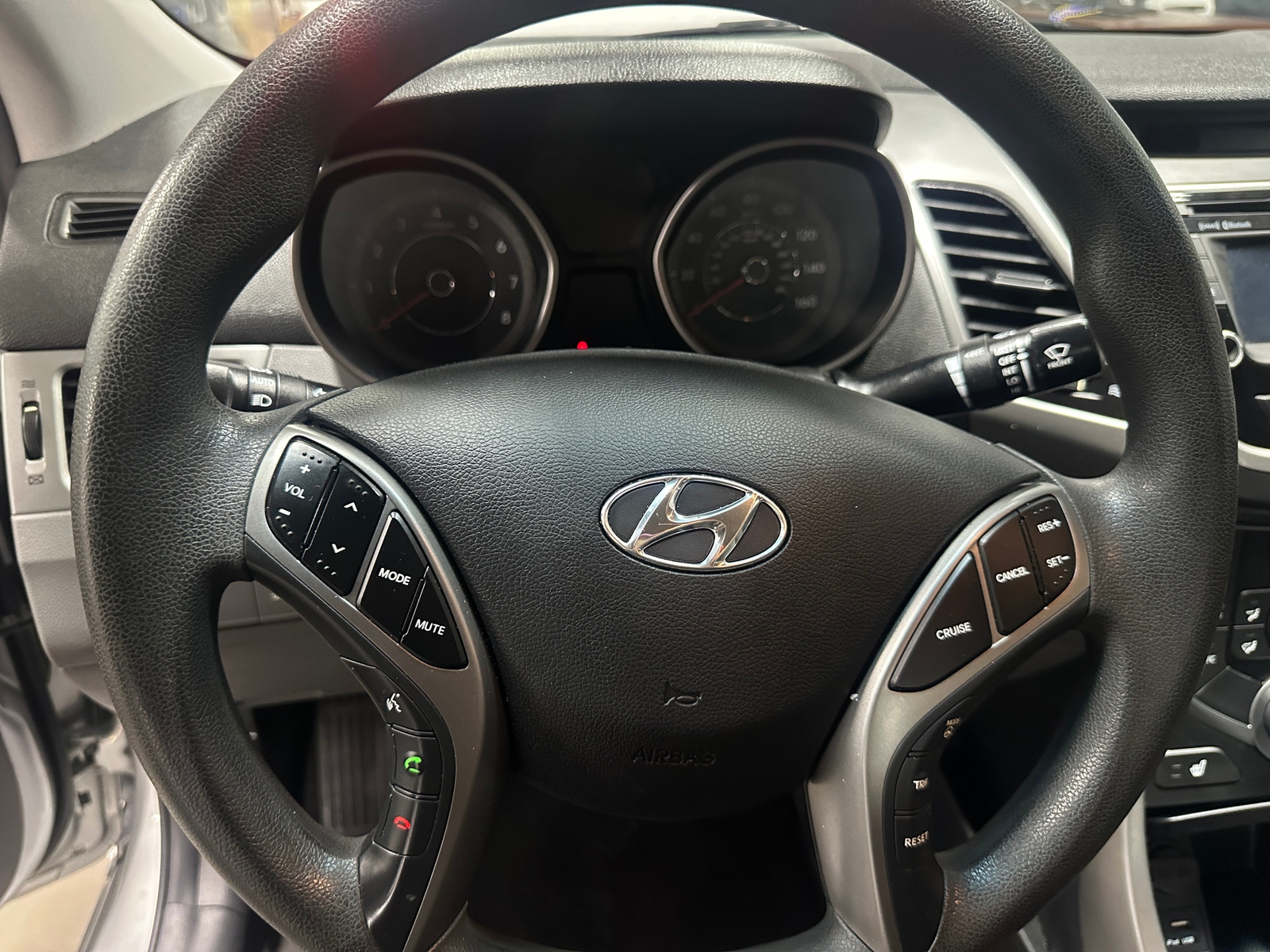 Thumbnail: 2014 Hyundai Elantra - 5