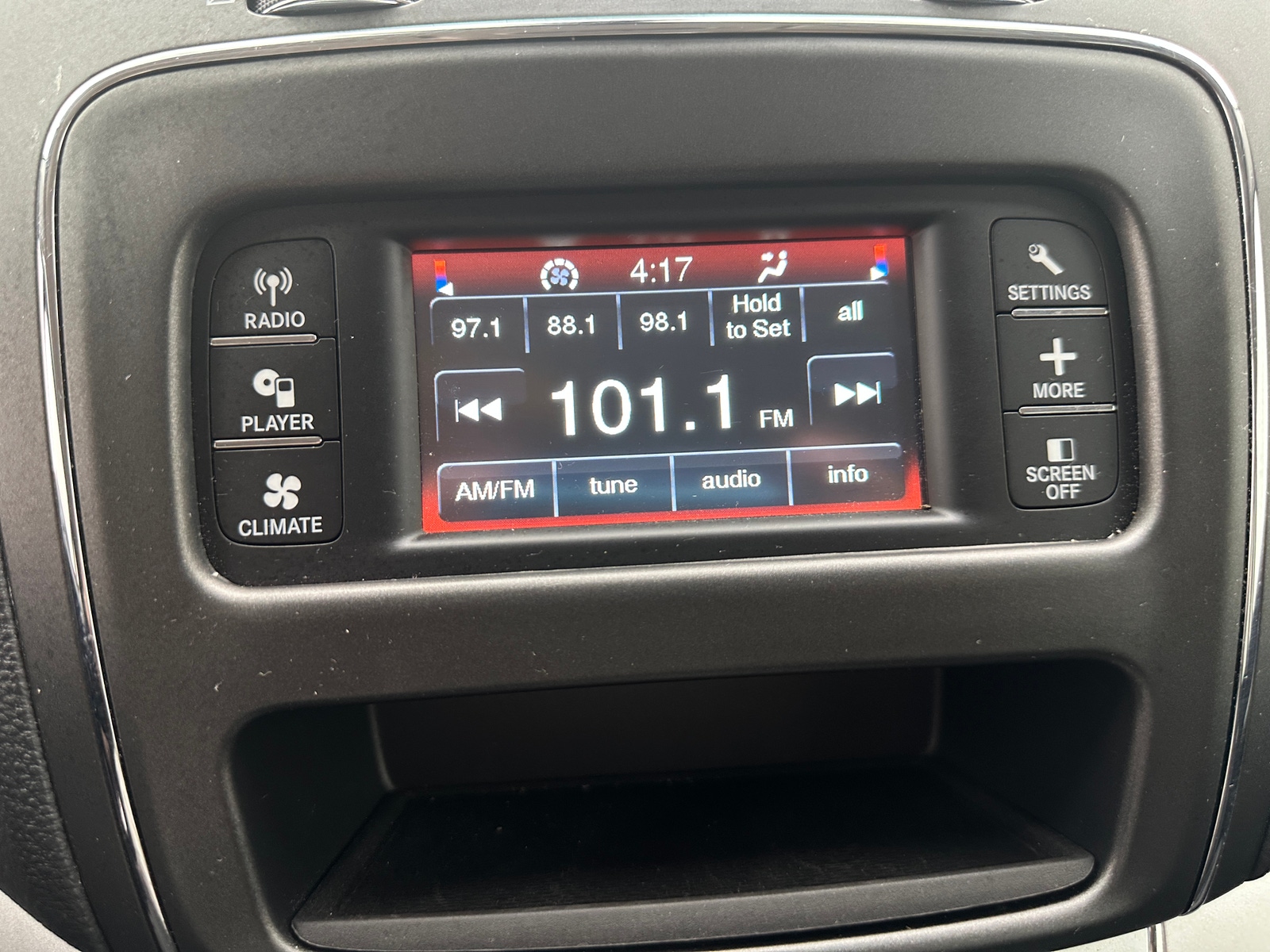 Thumbnail: 2020 Dodge Journey - 4