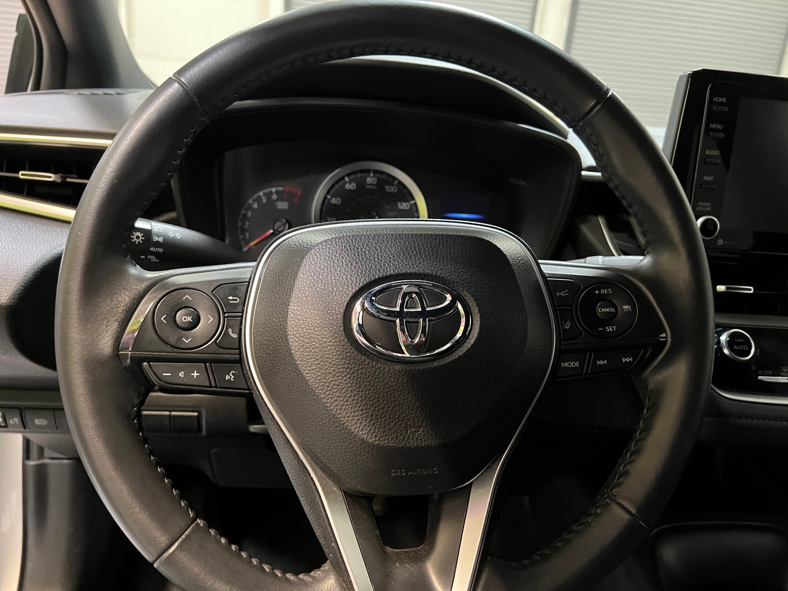 Thumbnail: 2022 Toyota Corolla - 5
