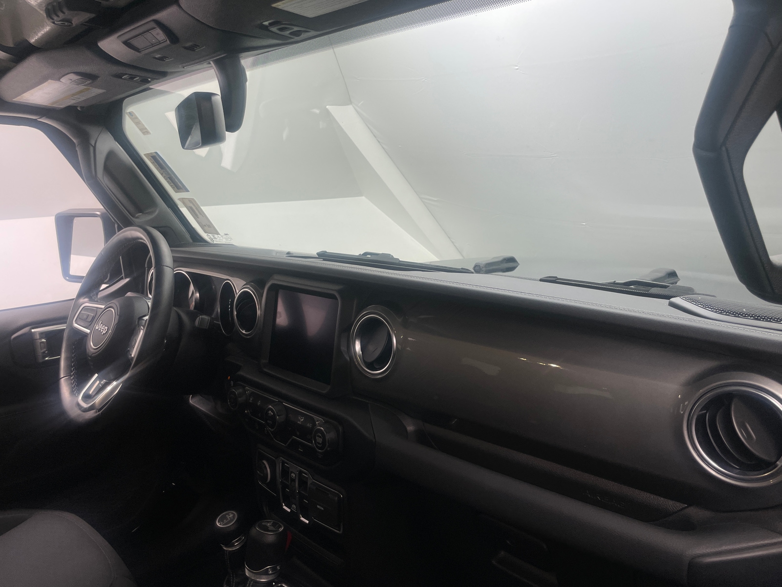 Thumbnail: 2022 Jeep Wrangler - 3