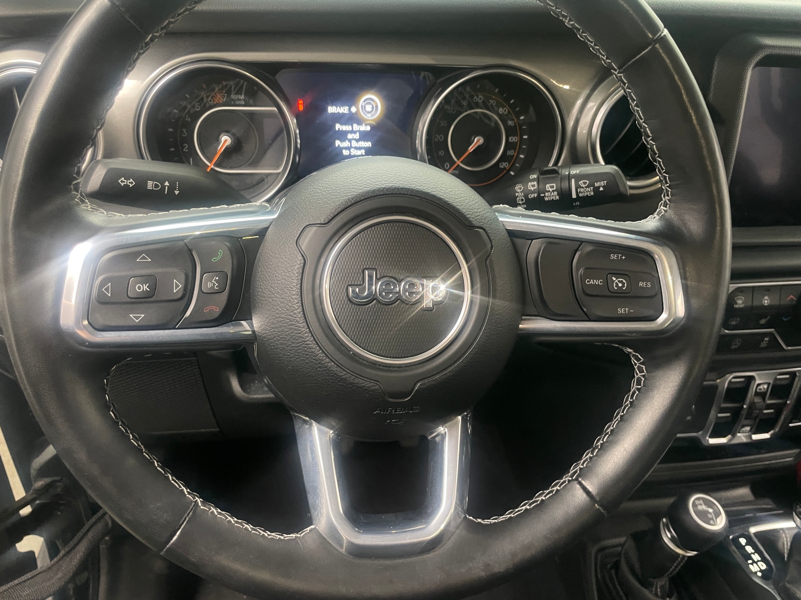 Thumbnail: 2022 Jeep Wrangler - 5