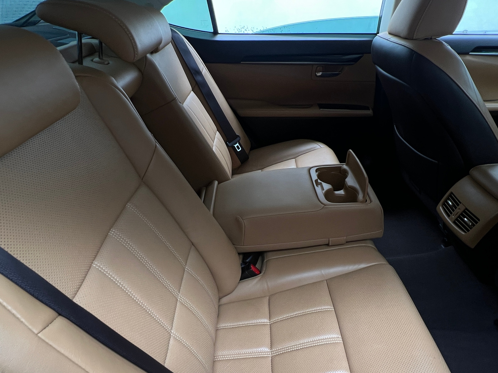 Thumbnail: 2018 Lexus ES - 5