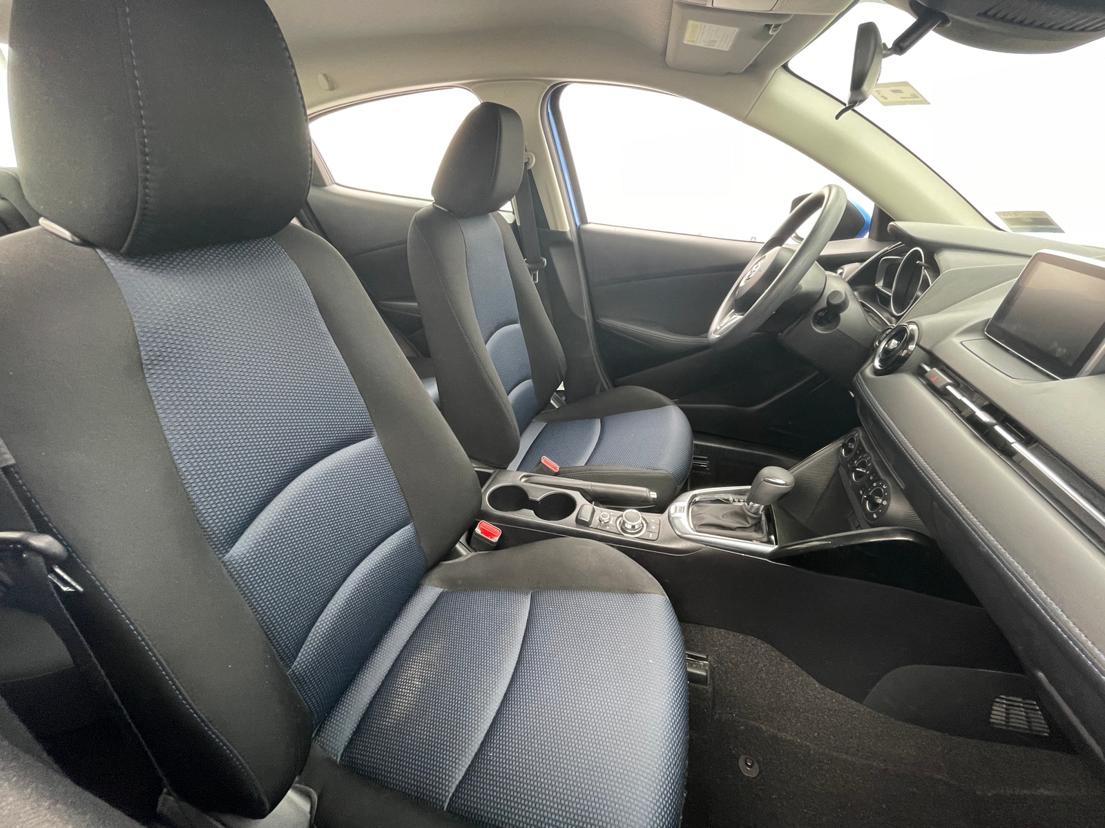 Thumbnail: 2017 Toyota Yaris iA - 2