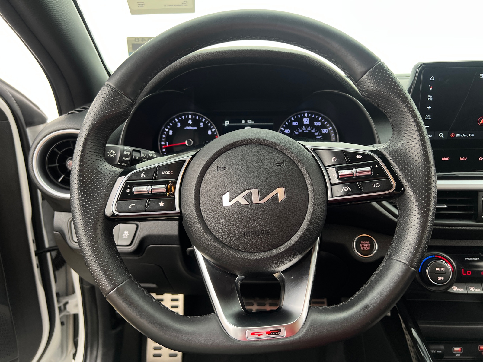 Thumbnail: 2023 Kia Forte - 5