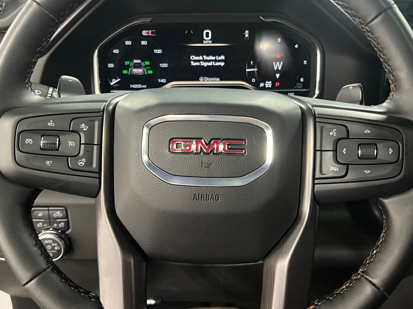 Thumbnail: 2024 GMC Sierra 1500 - 4