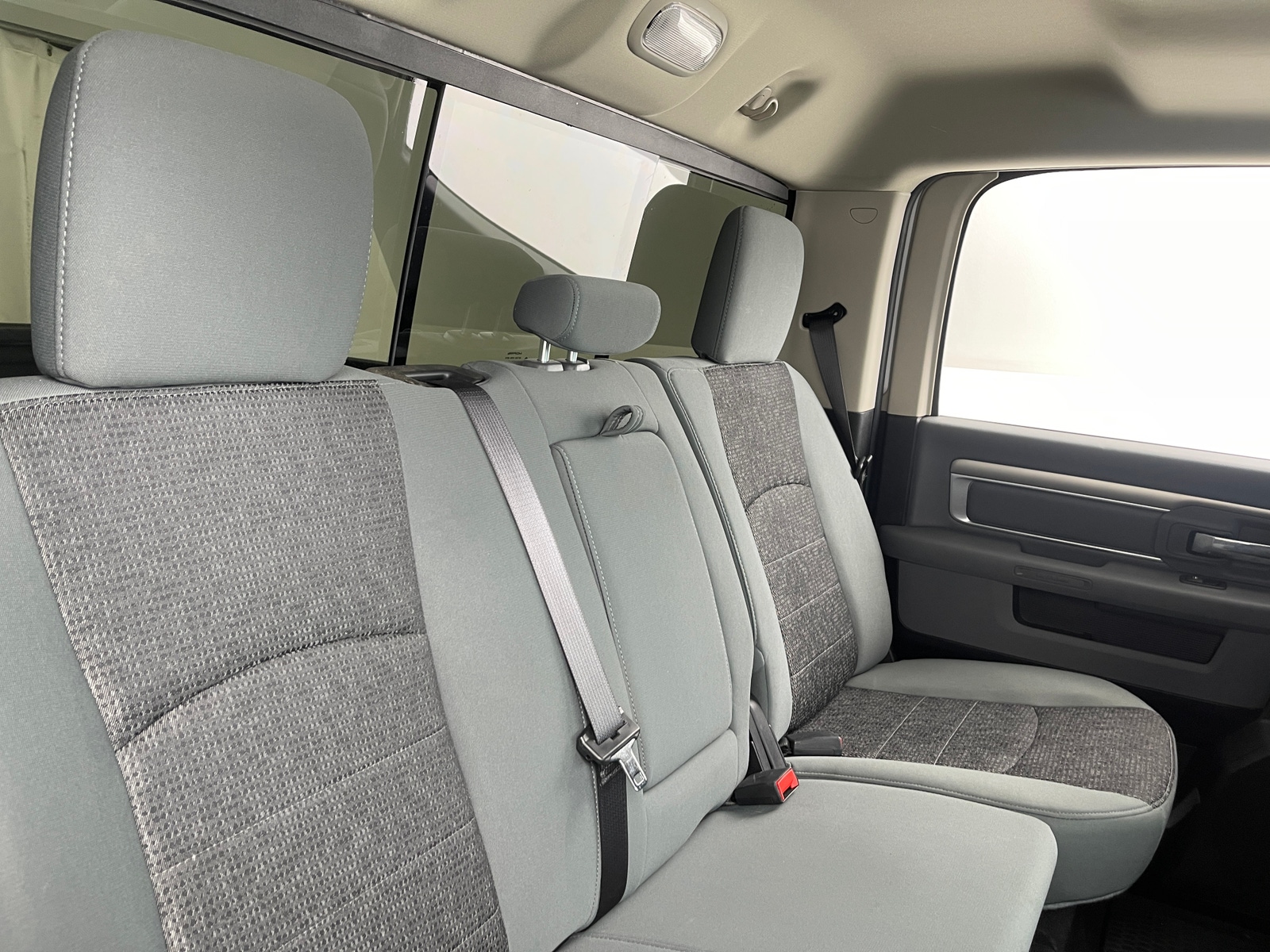 Thumbnail: 2020 RAM 1500 Classic - 6
