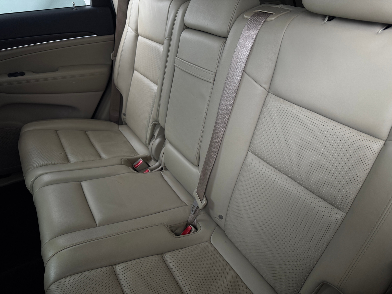 Thumbnail: 2015 Jeep Grand Cherokee - 5